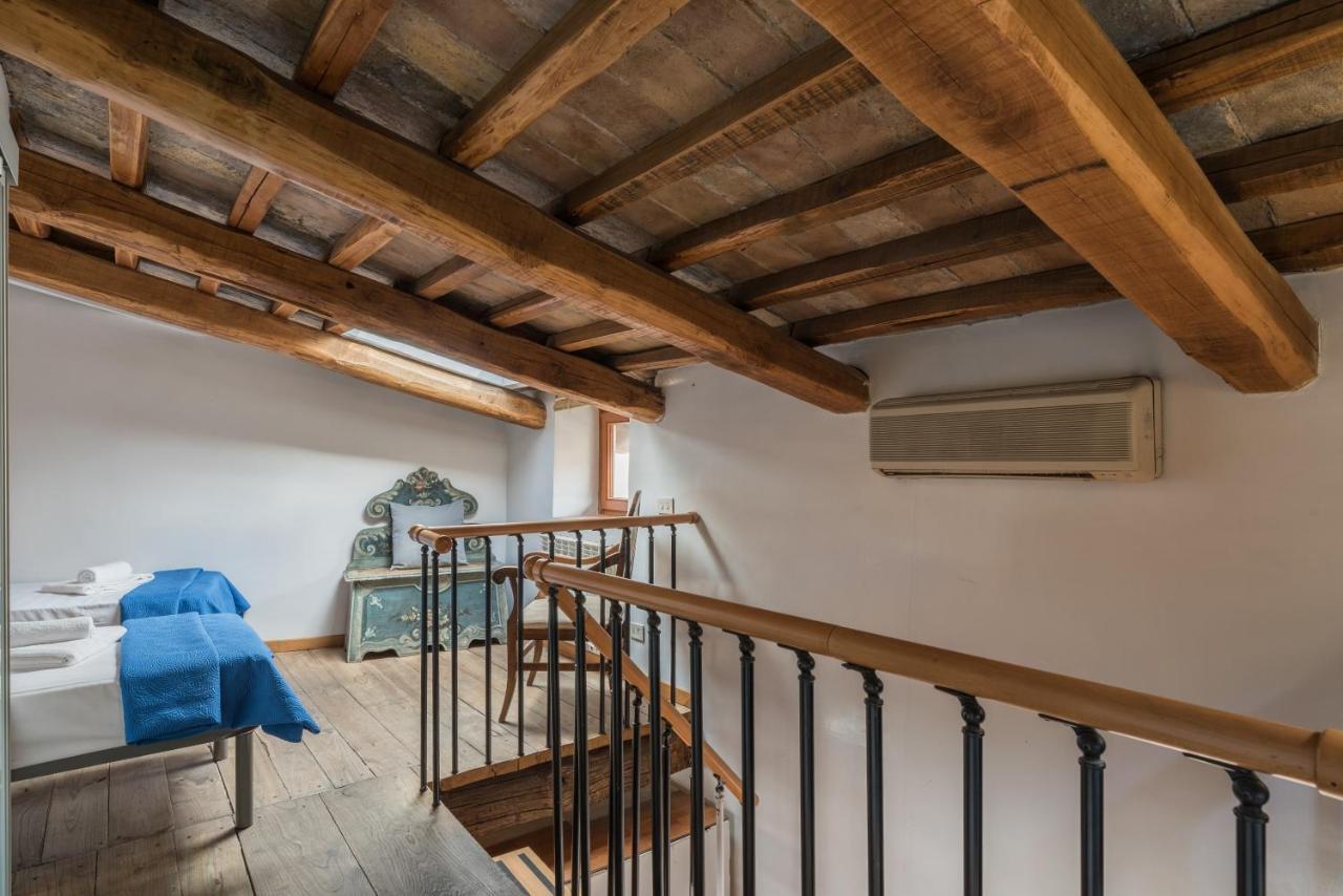 Cozy Wooden Apt In Piazza Navona Rom